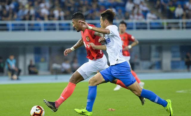 天津泰达客场逆风翻盘，取得关键胜利的简单介绍