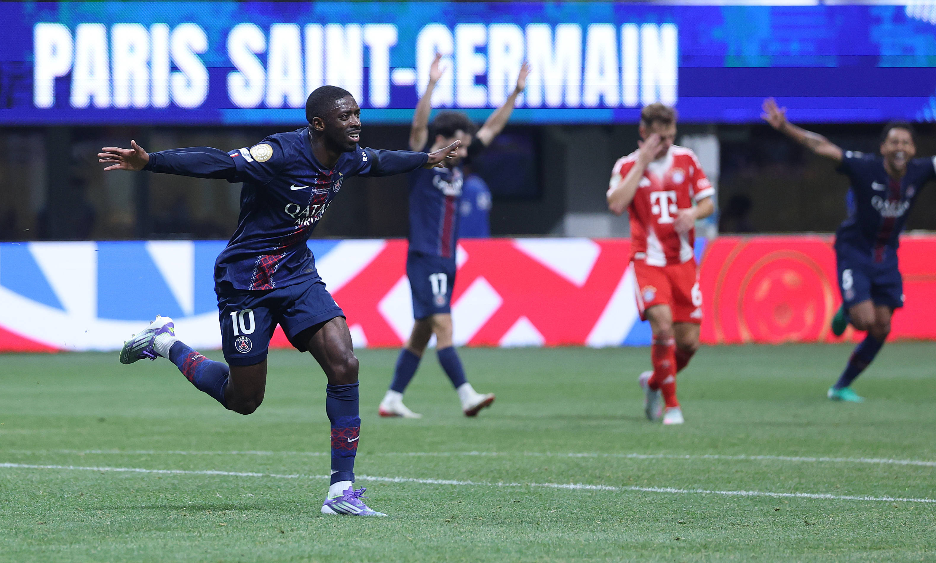 巴黎圣日耳曼球员遭遇意外受伤,球迷紧张担心的简单介绍 巴黎圣日耳曼球员遭遇意外受伤,球迷紧张担心的简单介绍