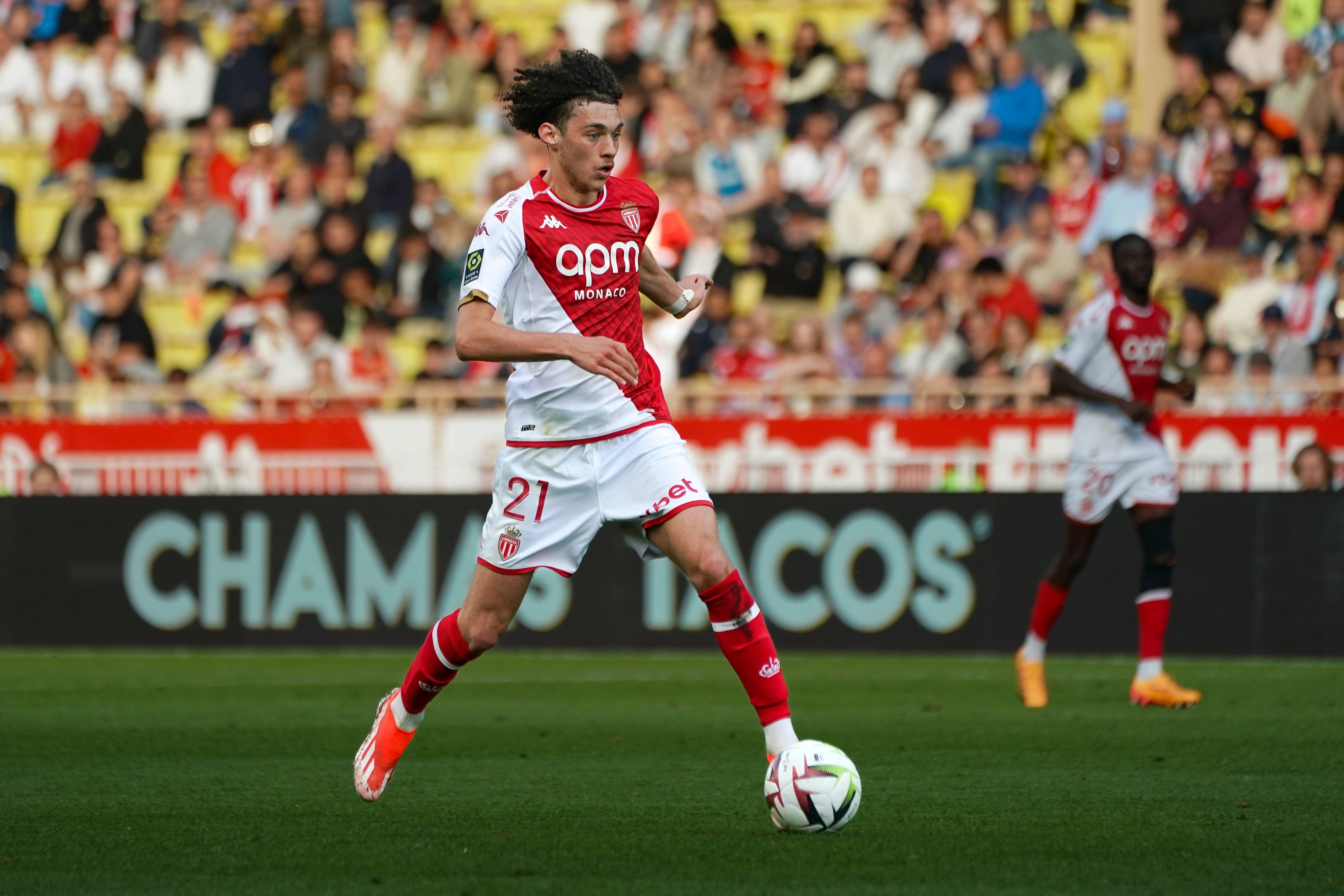 关于马赛先声夺利,法甲前四位置小有上升的信息 关于马赛先声夺利,法甲前四位置小有上升的信息