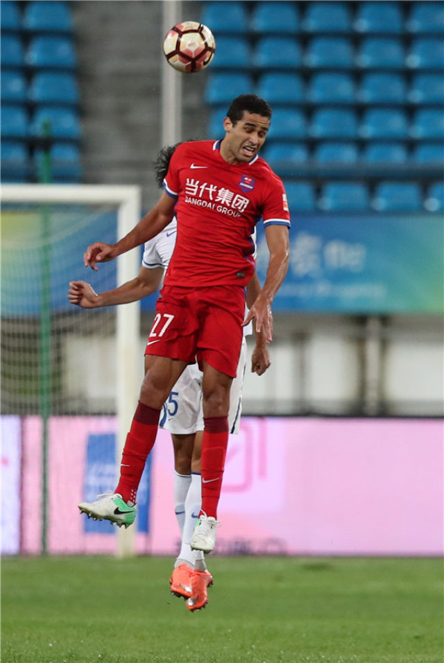 包含重庆力帆击败贵州恒丰,保持连胜势头的词条 包含重庆力帆击败贵州恒丰,保持连胜势头的词条