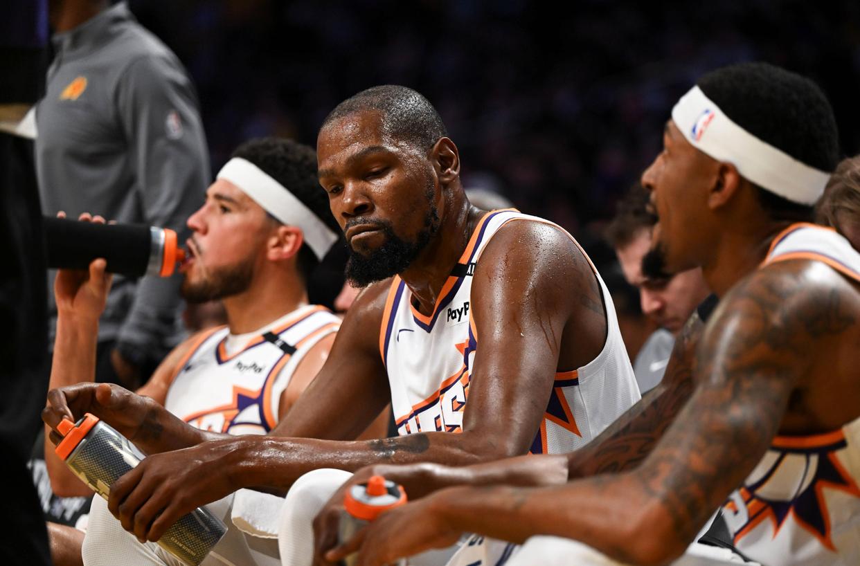 太阳不敌公牛,遭遇连败 太阳不敌公牛,遭遇连败