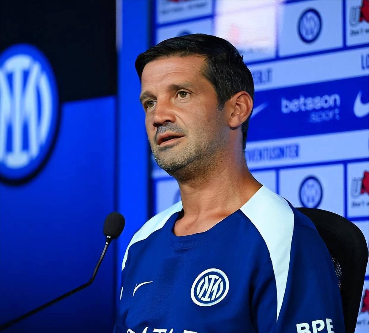 关于国米击败对手,稳步向前迈进的信息 关于国米击败对手,稳步向前迈进的信息