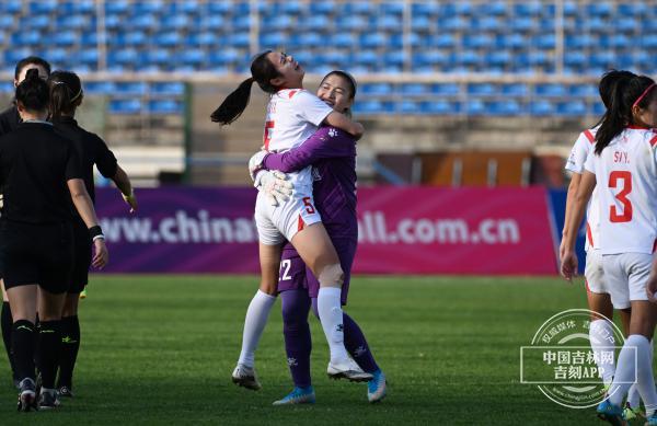 波兰女足锦标赛:华沙队连胜领跑积分榜的简单介绍 波兰女足锦标赛:华沙队连胜领跑积分榜的简单介绍