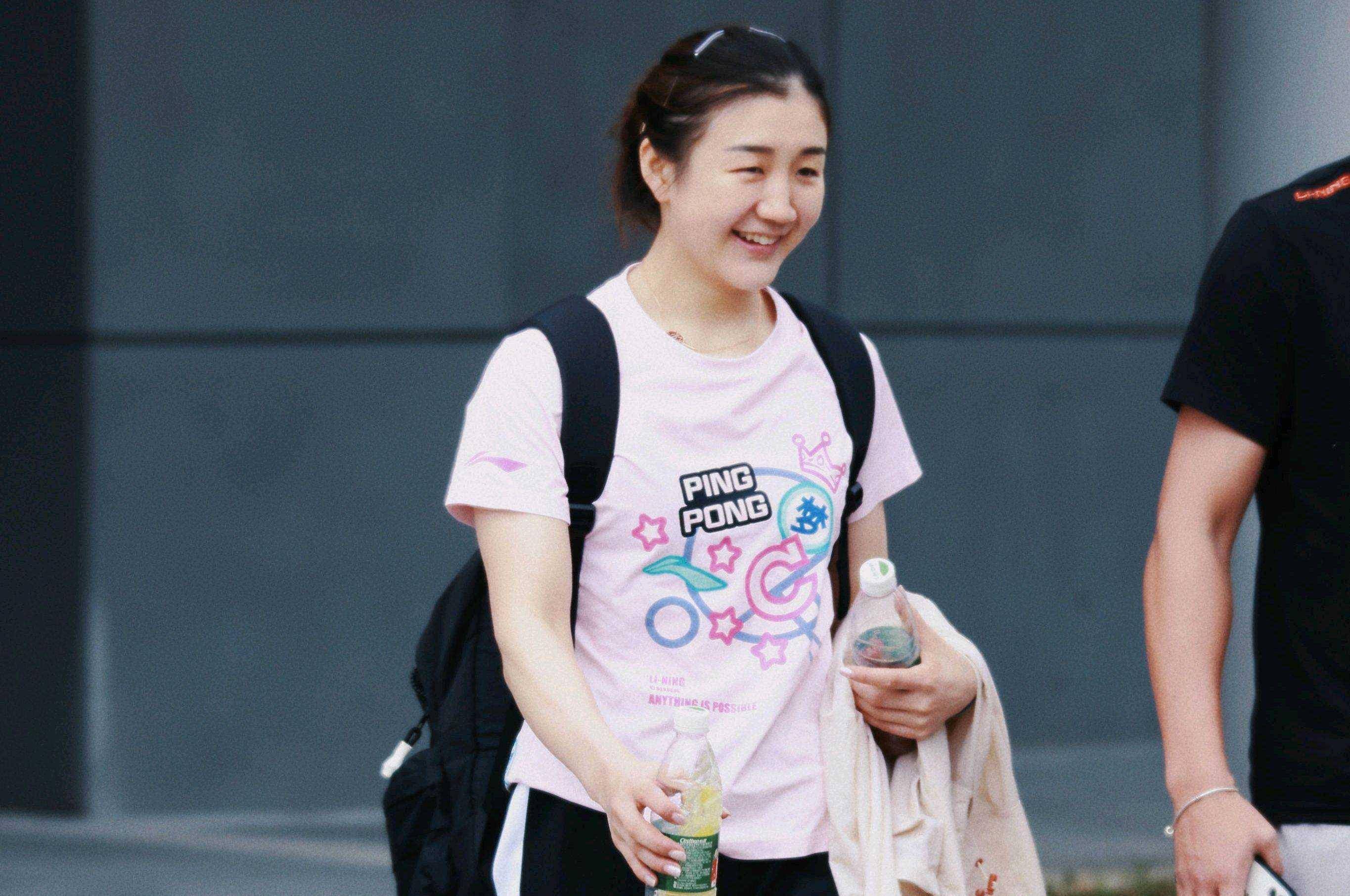 关于不甘示弱,运动员们挑战自我,勇往直前的信息 关于不甘示弱,运动员们挑战自我,勇往直前的信息