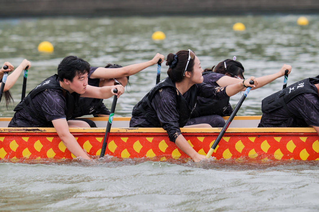 热门项目争相亮相,选手展开激烈角逐的简单介绍 热门项目争相亮相,选手展开激烈角逐的简单介绍